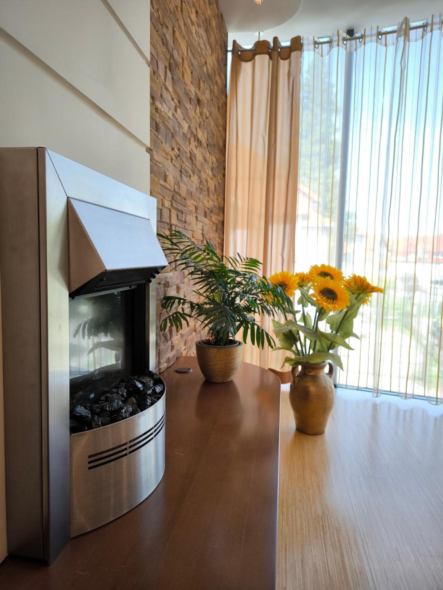 Uroczy Apartament Przy Deptaku Z Parkingiem. Поляница-Здруй Экстерьер фото